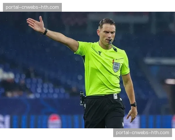 欧足联加强裁判培训，应对欧冠高强度比赛