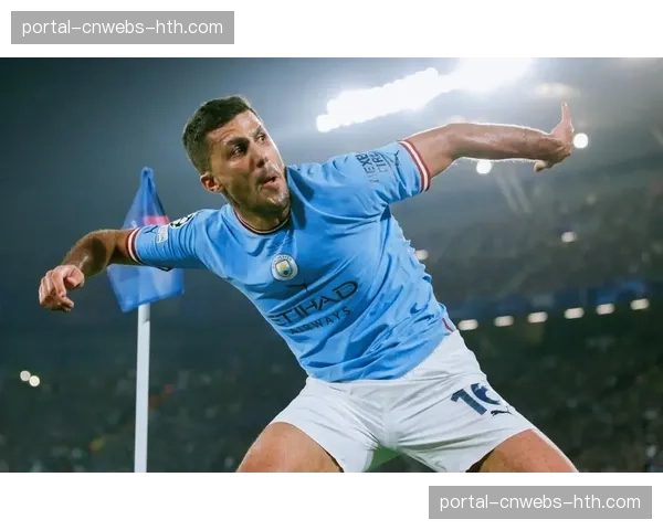 后腰位置革新：分析罗德里、赖斯对各自球队的体系价值